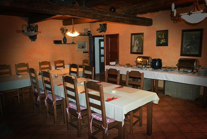 Sestajovicky Pivovar Ubytovani Sestajovice Luaran gambar
